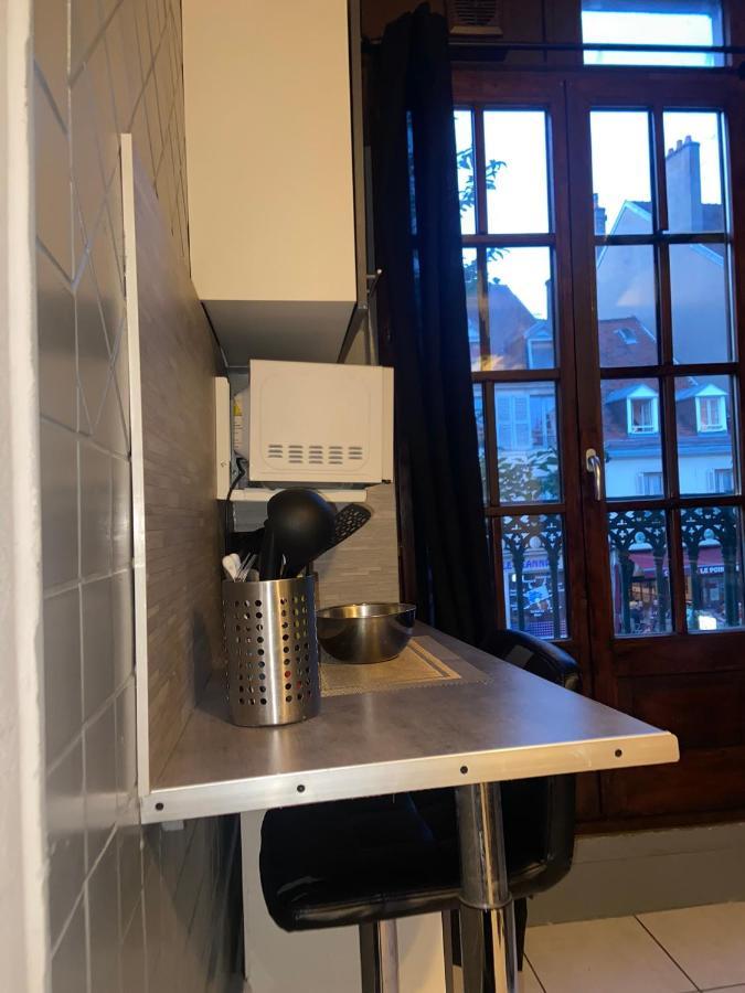 Emplacement Ideal : Studio Au Coeur De Dijon Disponible En Location Leilighet Eksteriør bilde